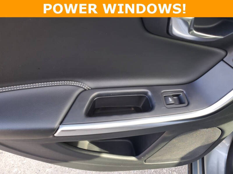 2017 Volvo S60 T5 Dynamic