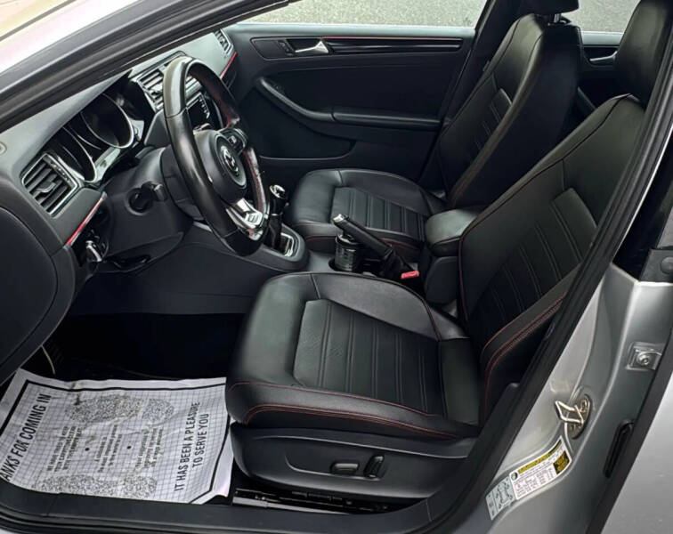 2016 Volkswagen Jetta