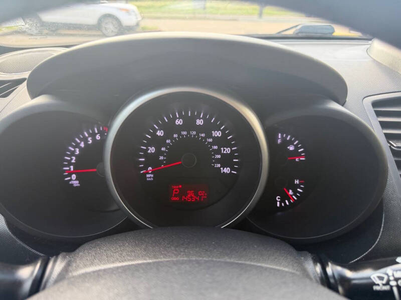 2013 Kia Soul +