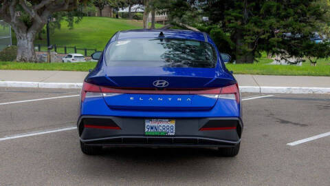 2024 Hyundai Elantra SEL