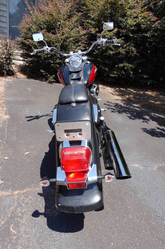 2001 Suzuki Intruder