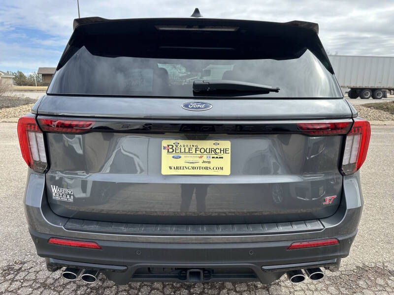 2025 Ford Explorer ST