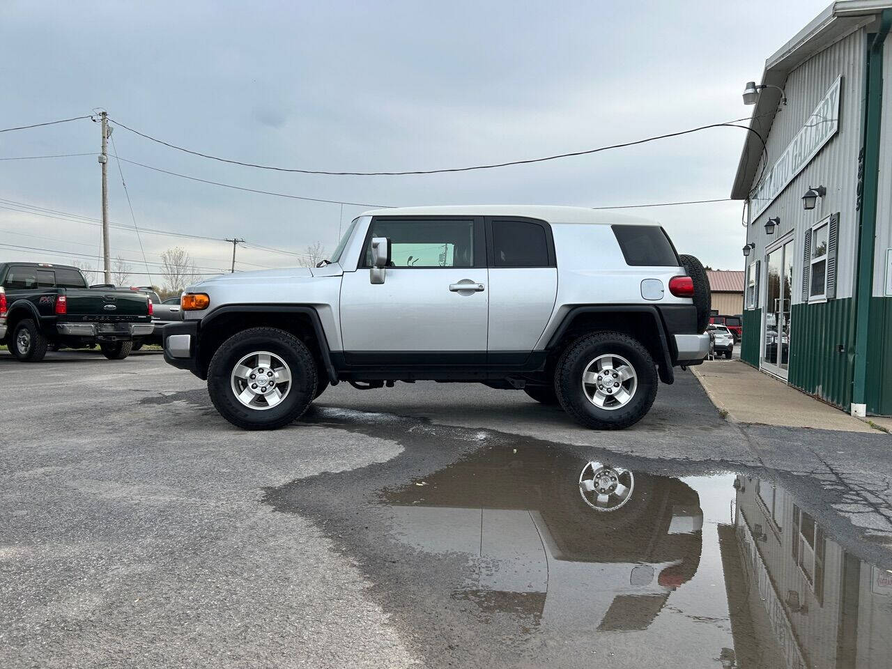 2008 Toyota FJ Cruiser for sale at Upstate Auto Gallery in Westmoreland, NY