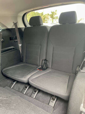 2019 Kia Sorento S V6