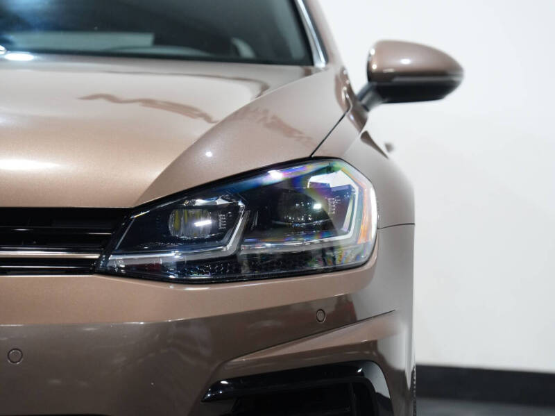 2019 Volkswagen Golf R 4Motion