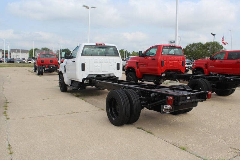 2024 Chevrolet Silverado MD