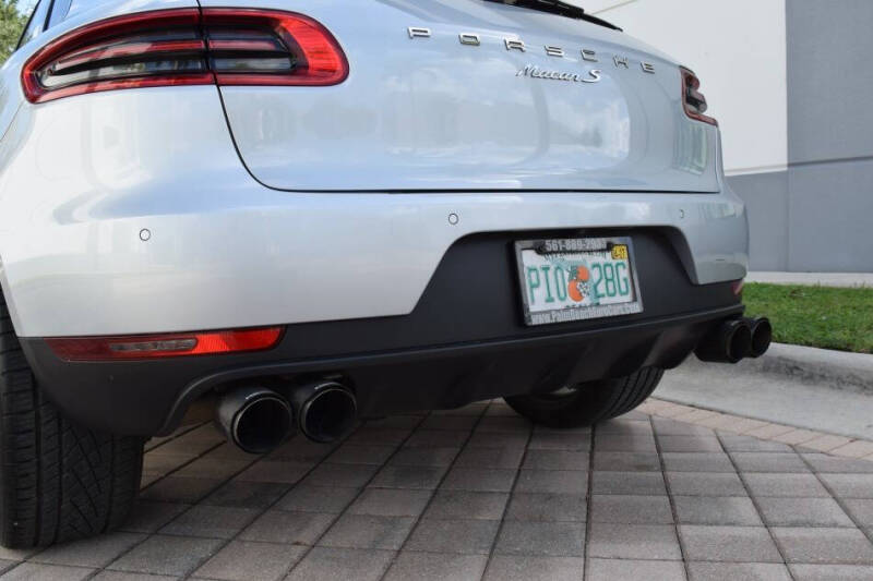 2016 Porsche Macan S