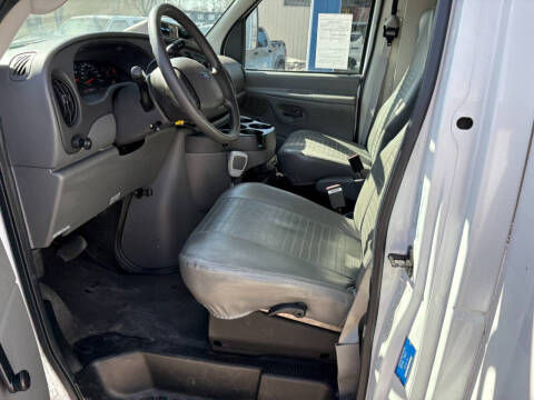 2006 Ford E-Series E-450 SD