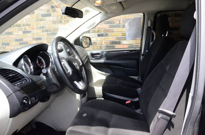 2017 Dodge Grand Caravan SE