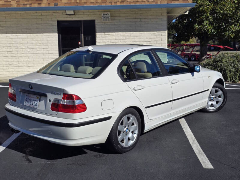 2004 BMW 3 Series 325i