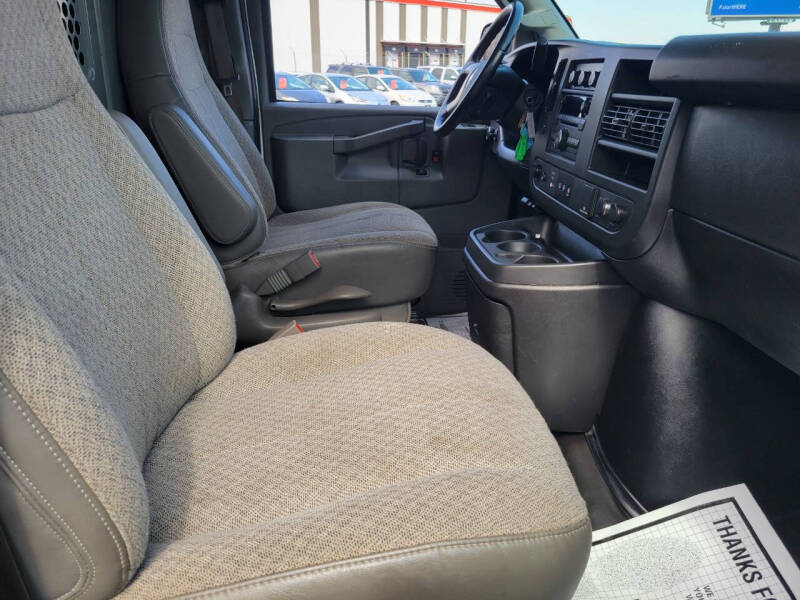 2019 Chevrolet Express 2500