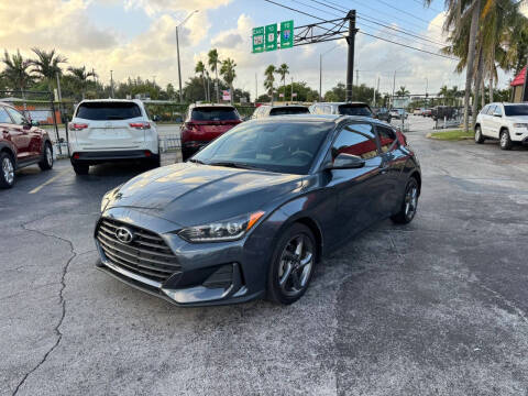 2019 Hyundai Veloster for sale at Kars2Go in Davie FL