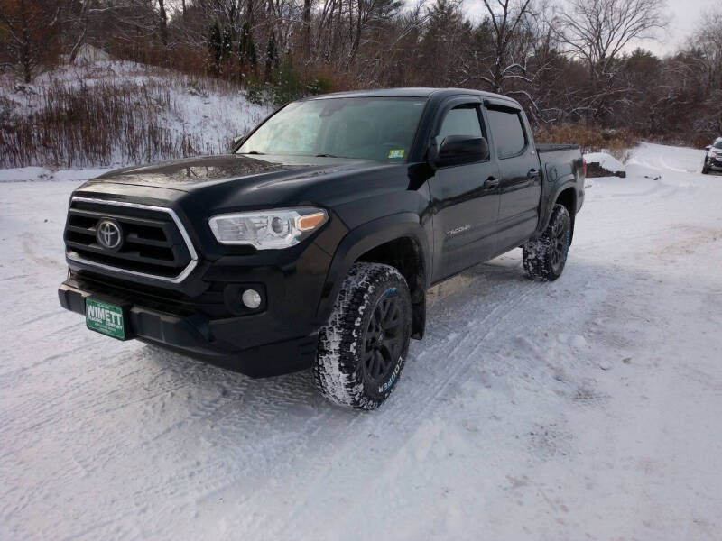 2020 Toyota Tacoma SR5's photo