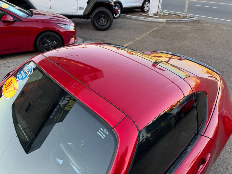 2017 Mazda MX-5 Miata RF Club