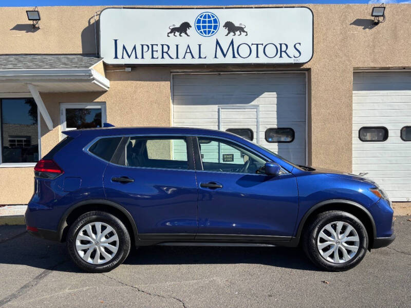 2017 Nissan Rogue S's photo