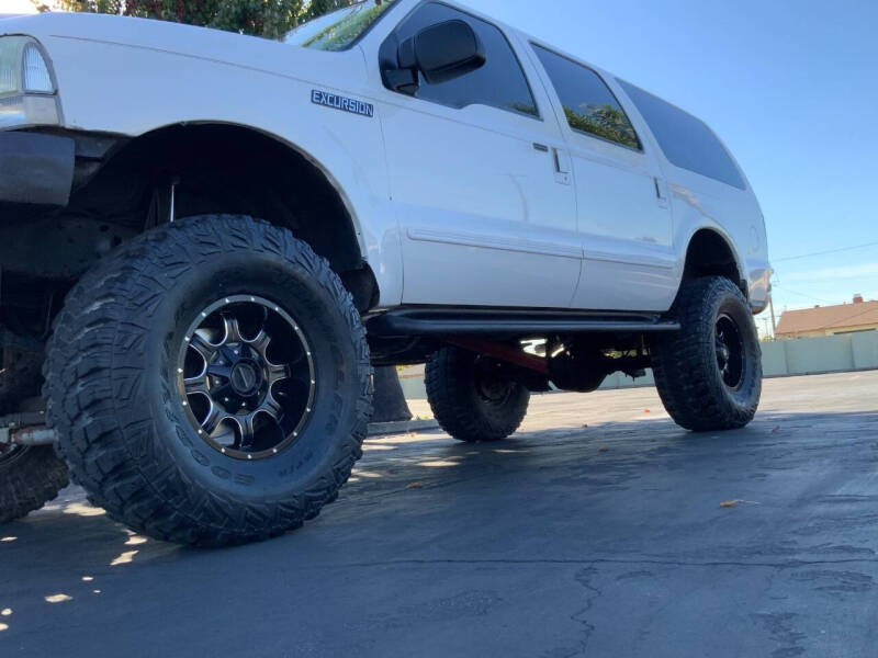 2000 Ford Excursion XLT