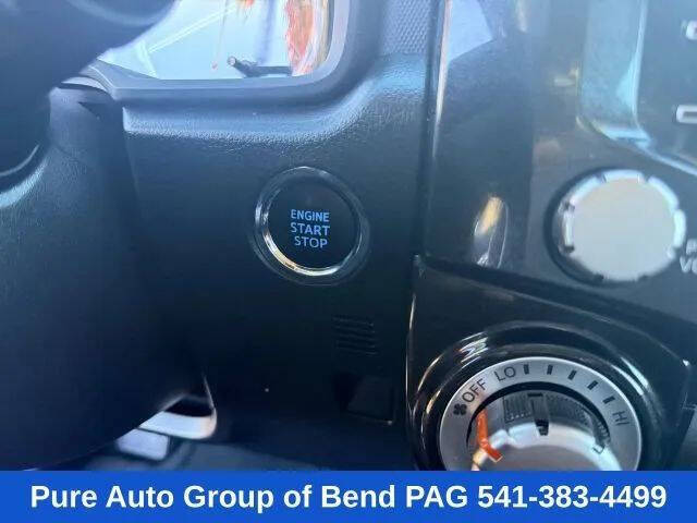 2024 Toyota 4Runner TRD Off-Road