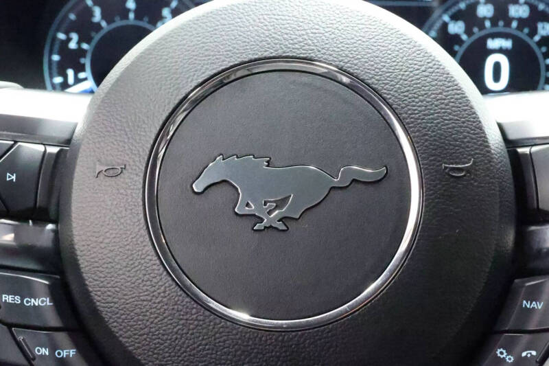 2022 Ford Mustang Mach 1