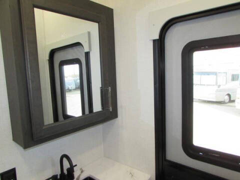 2025 KEYSTONE A 378BH