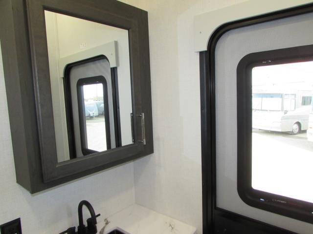 2025 KEYSTONE A 378BH