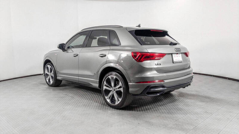 2021 Audi Q3 quattro S line Premium 45 TFSI