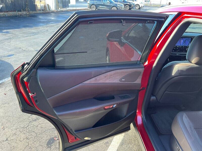 2024 Lexus RX 450h+ Luxury