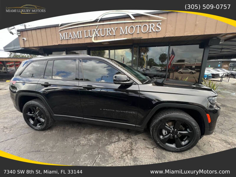 2022 Jeep Grand Cherokee Altitude