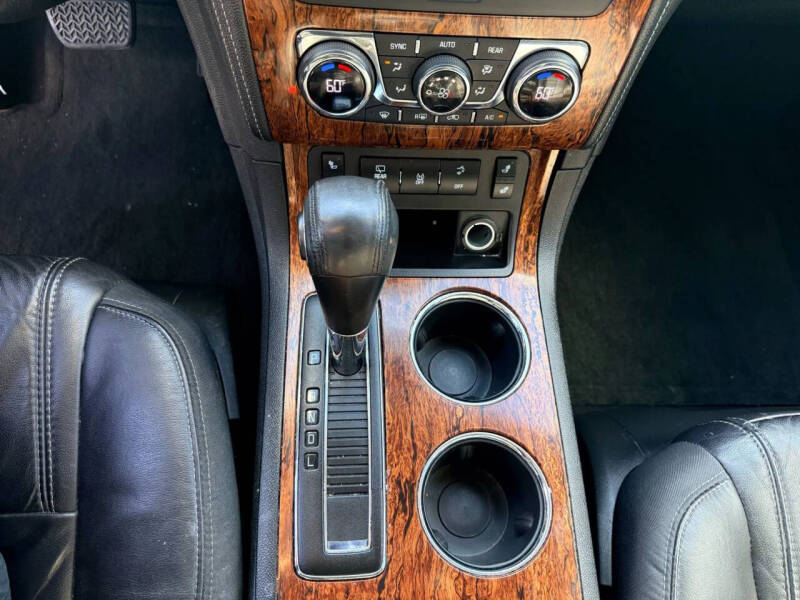 2014 Chevrolet Traverse LT