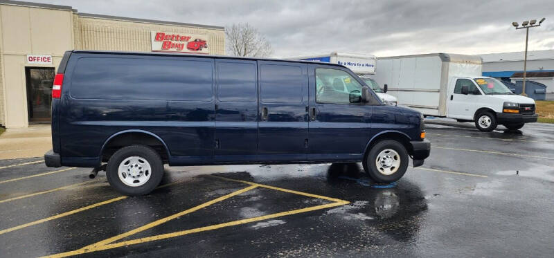 2017 Chevrolet Express Cargo Work Van photo 5