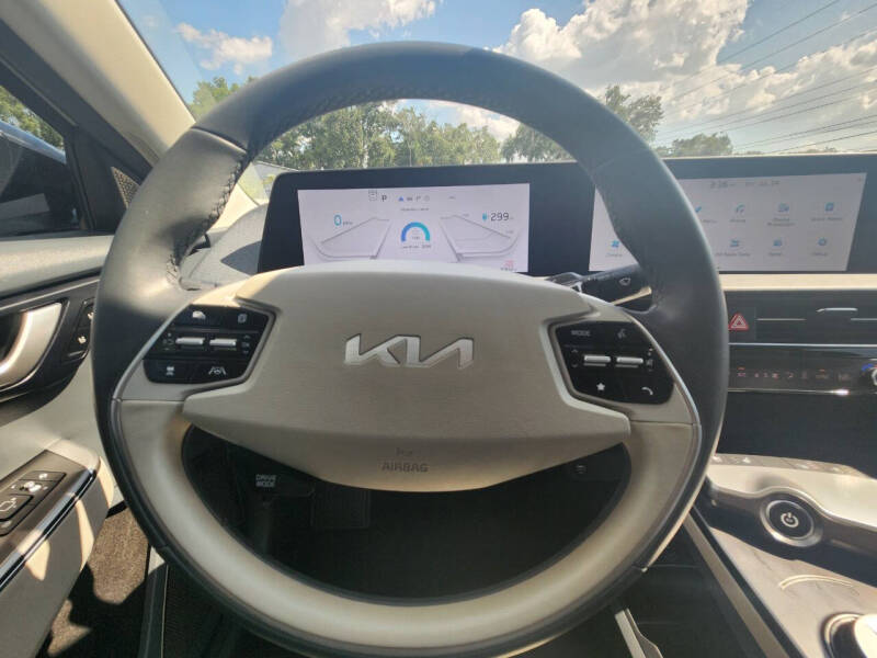 2024 Kia EV6 Wind