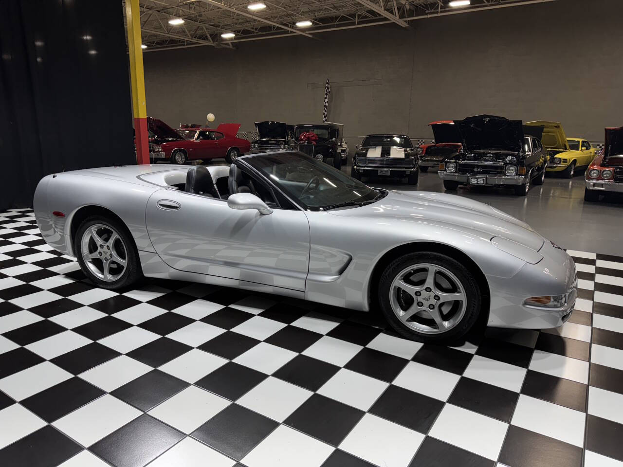 2002 Chevrolet Corvette 8