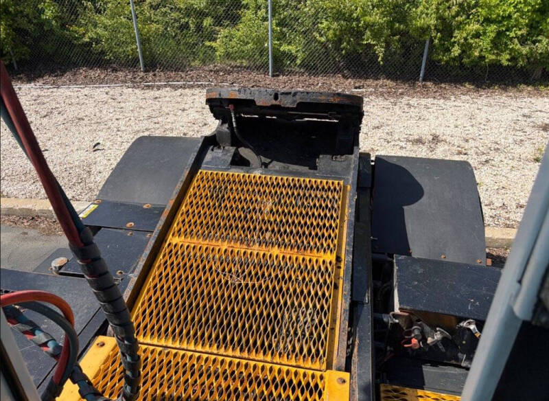 2017 Capacity TJ5000
