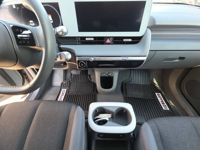 2023 Hyundai Ioniq 5 SE