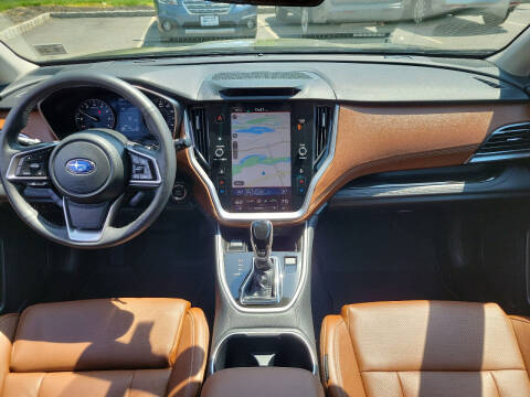 2022 Subaru Outback Touring