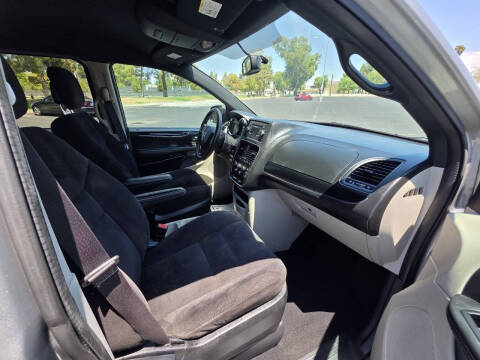2014 Dodge Grand Caravan SE 30th Anniversary