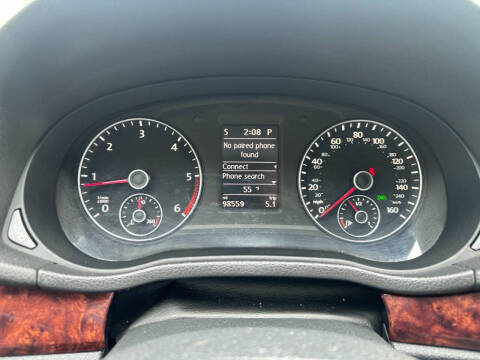 2013 Volkswagen Passat TDI SEL Premium