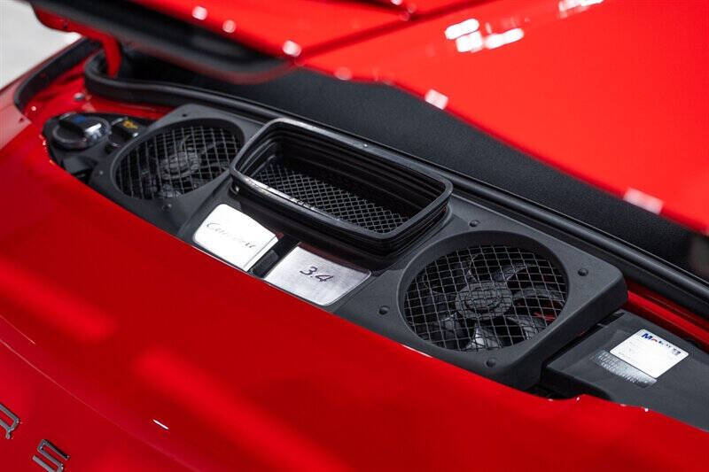 2013 Porsche 911 Carrera