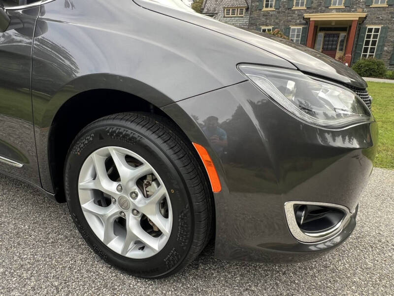 2017 Chrysler Pacifica