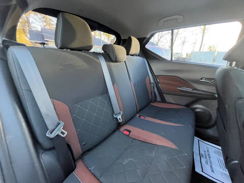 2018 Nissan Kicks SR