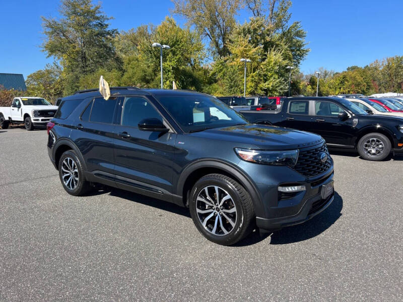 2022 Ford Explorer ST-Line