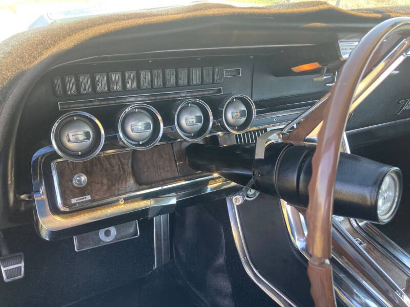 1966 Ford Thunderbird