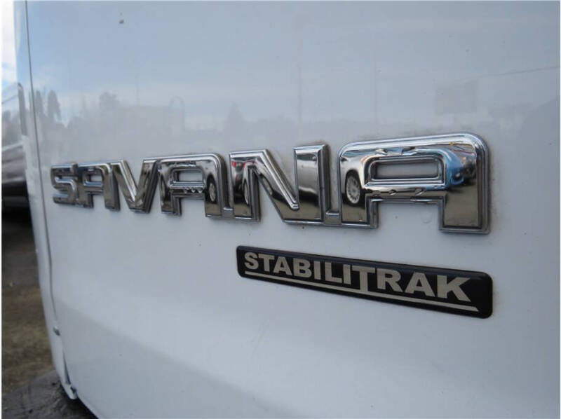 2016 GMC Savana 2500