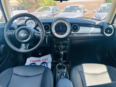 2013 MINI Hardtop Cooper