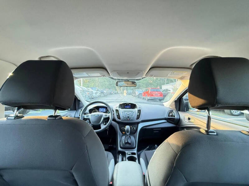 2015 Ford Escape S