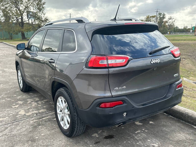 2017 Jeep Cherokee Latitude