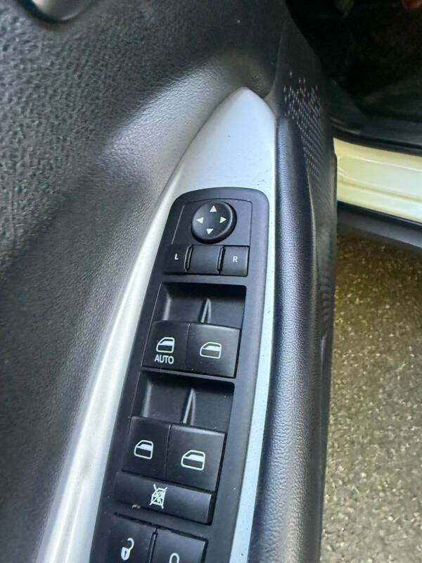 2012 Dodge Journey SXT