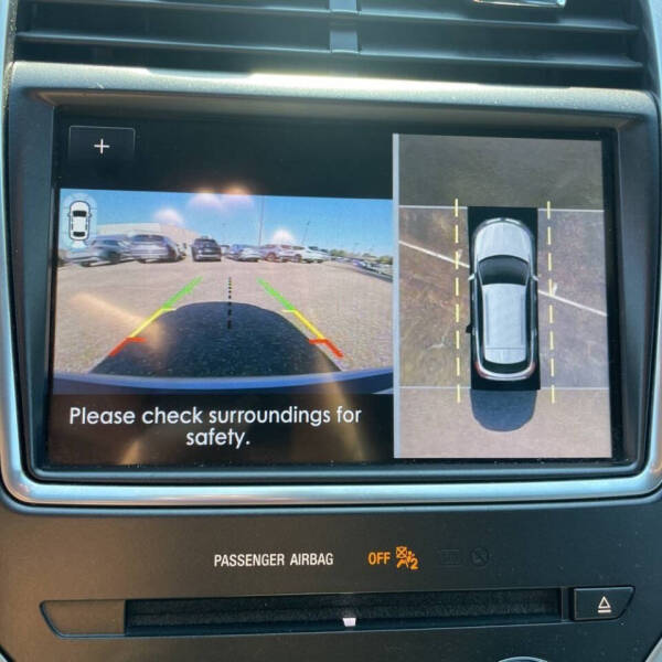 2020 Lincoln Nautilus Black Label