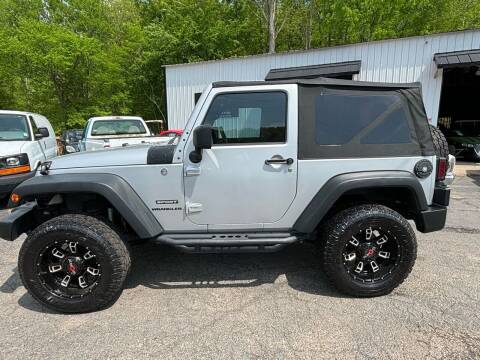 2011 Jeep Wrangler for sale at Monroe Auto's, LLC in Parsons TN