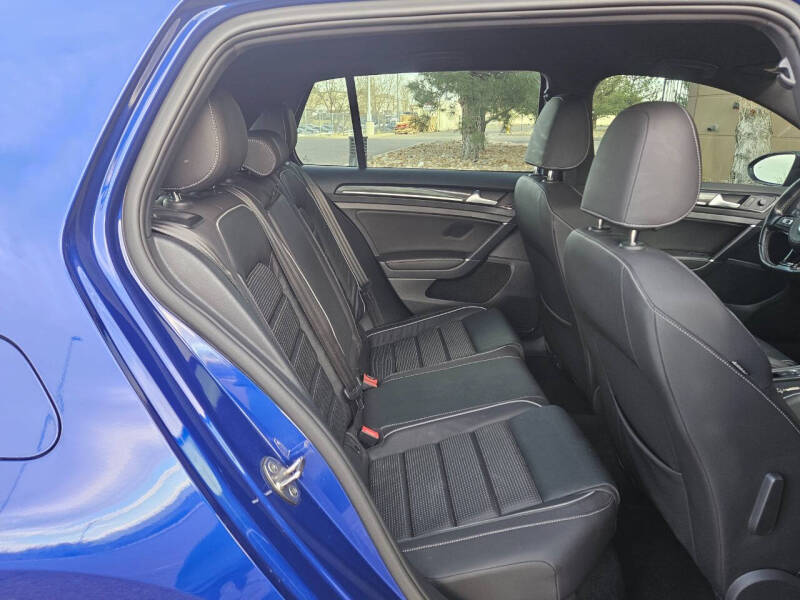 2019 Volkswagen Golf R 4Motion