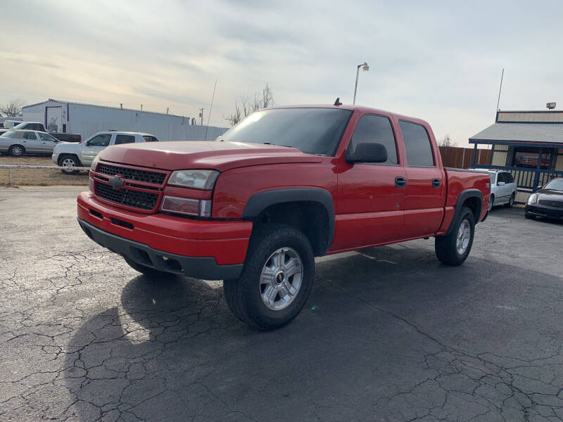 2007 Chevrolet Silverado 1500 Classic for sale at AJOULY AUTO SALES in Moore OK